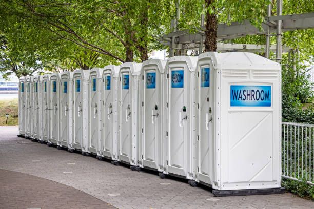 Best Local porta potty services  in Pine Ridge At Crestwood, NJ