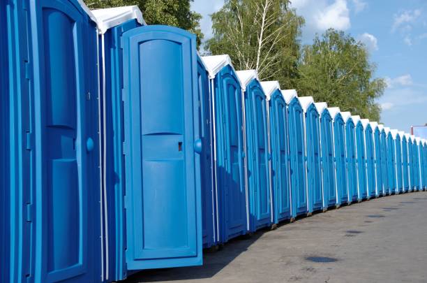 Best Portable restroom trailer rental  in Pine Ridge At Crestwood, NJ